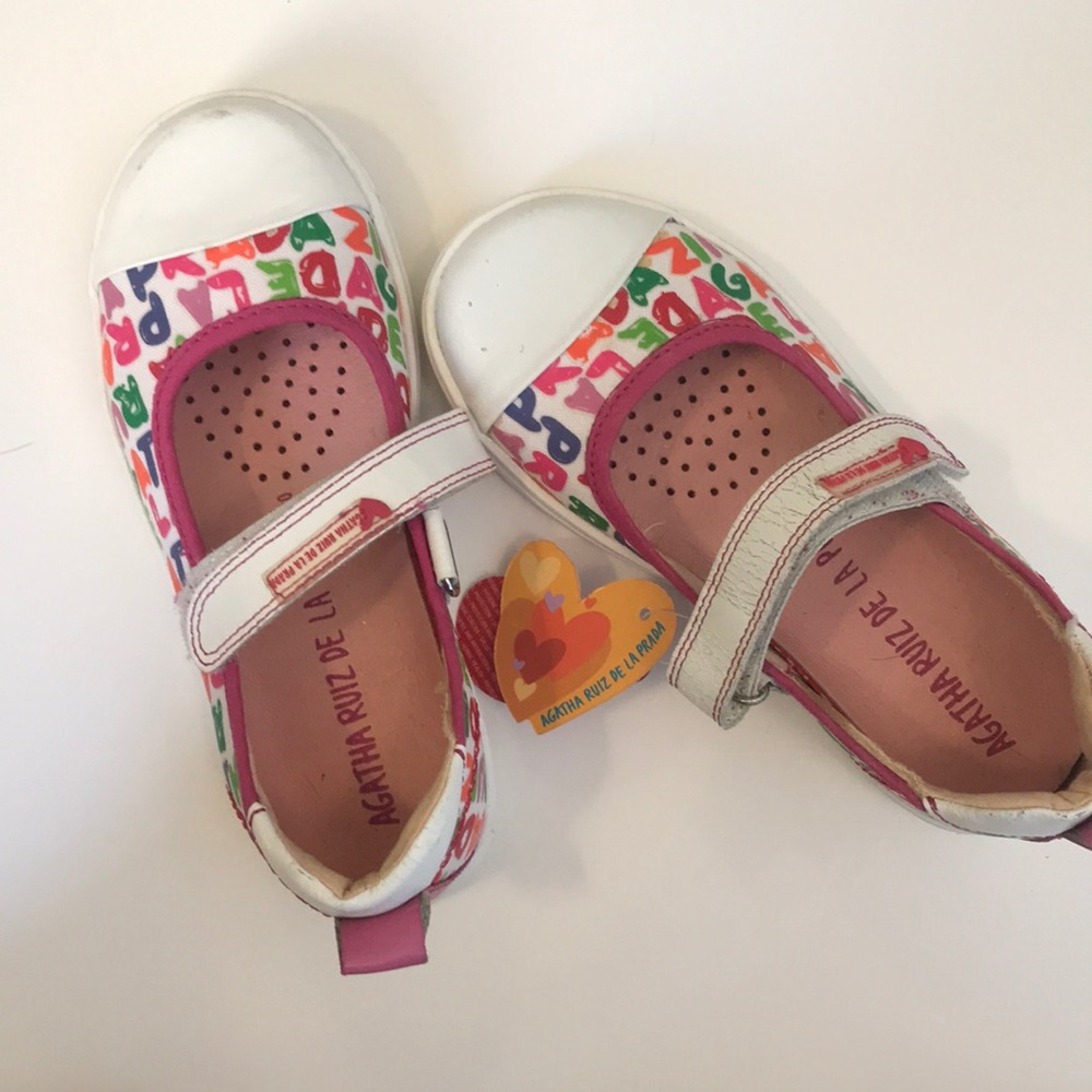 Agatha Ruiz de la Prada shoes for girls